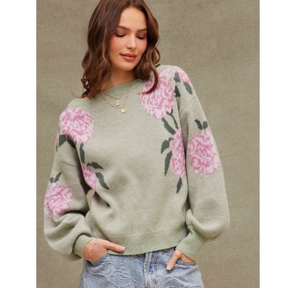 Floral Print Green Knit Round Neck Long Sleeve Pullover Sweater - Picture 1 of 6